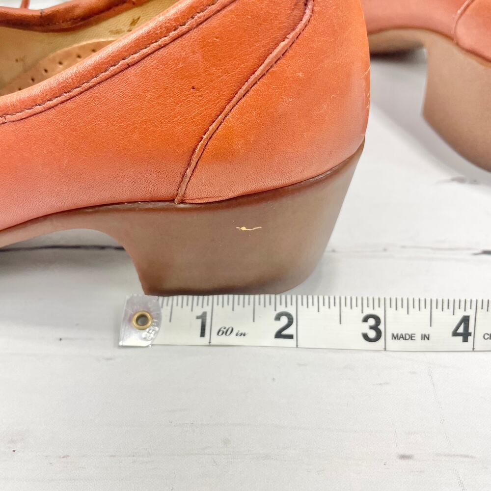 Vintage Clark Burnt Orange Moccasians with Rubber Sole Heel - Picture 10 of 12